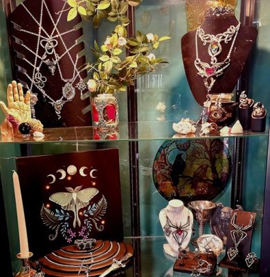 תכשיטים קטן